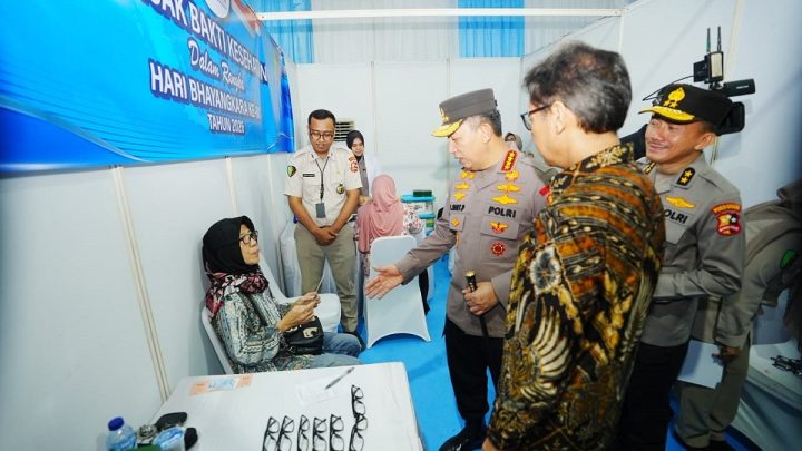 Historic Moment: Puncak Bakti Kesehatan Hari Bhayangkara, Kapolri Minta Jajaran Beri Pelayanan Terbaik ke Masyarakat