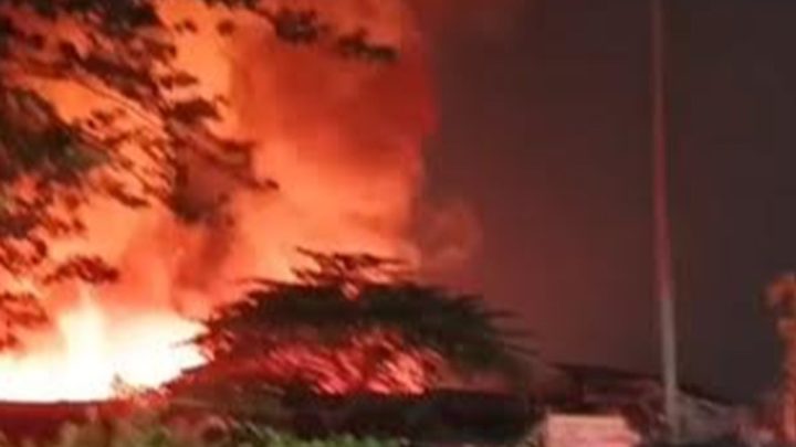 Breaking News! Kebakaran Permukiman Padat di Kemayoran – 87 Personel Damkar Dikerahkan
