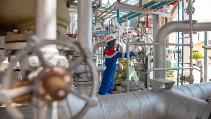 Jaga Kualitas – Produksi Bensin, Solar hingga Avtur Diperketat