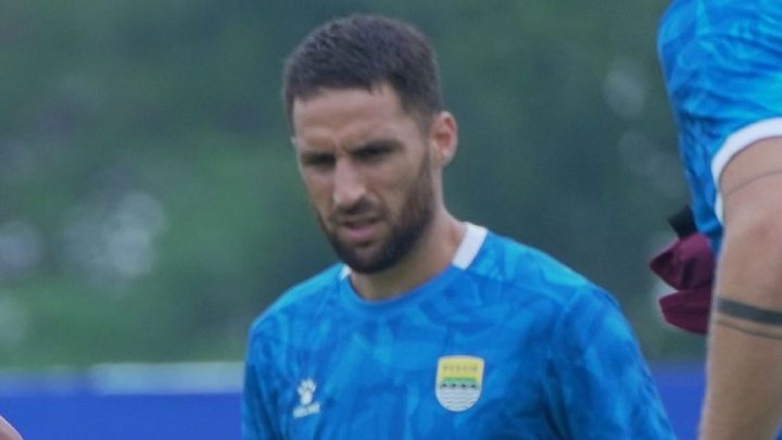 Luciano Guaycochea Siap Lebih Tajam di Super League 2026-2027 – Incar Lebih Banyak Gol untuk Persib Bandung!