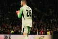 Ajax Amsterdam Incar Kiper Inter Milan hingga Mantan Bintang Barcelona – Posisi Maarten Paes Terancam!