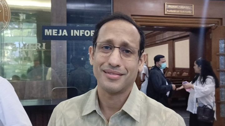 Dituntut 18 Tahun Penjara – Nadiem Makarim Hadapi Sidang Putusan Kasus Chromebook Hari Ini
