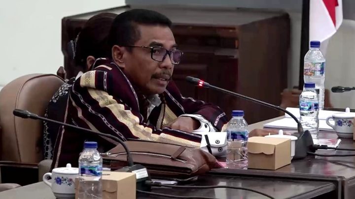 New Policy: Soroti Pungutan Terselubung SPMB, Legislator Perindo Marthen: Sekolah Jangan Jadi Toko Seragam!