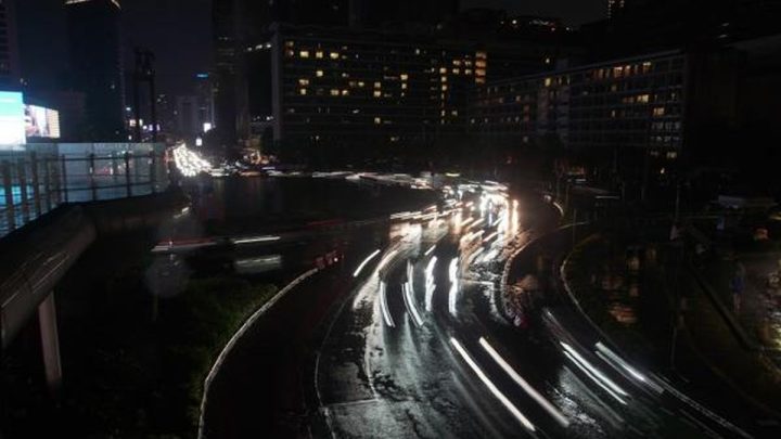 Important Visit: Aksi Hemat Energi, Lampu Jalan Protokol hingga Monas Dipadamkan Sejam Malam Ini