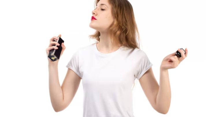Topics Covered: Benarkah Semprot Parfum di Leher Sebabkan Kanker dan Tiroid? Ini Jawaban Dokter
