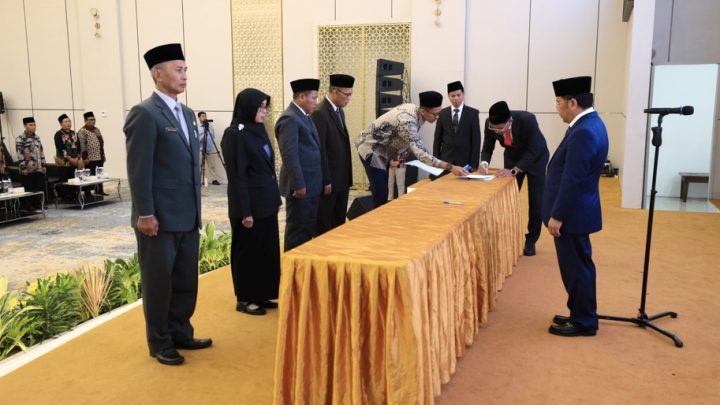 Latest Program: Catatkan Sejarah! 15 Perempuan Ditunjuk Jadi Kepala KUA