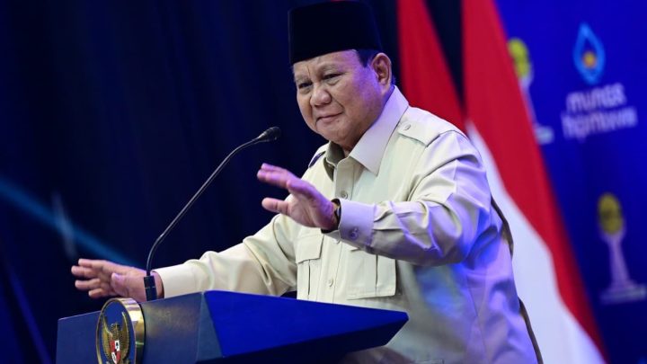 Important Visit: Prabowo: 81 Tahun Merdeka, Kita Harus Punya Mobil Buatan Indonesia