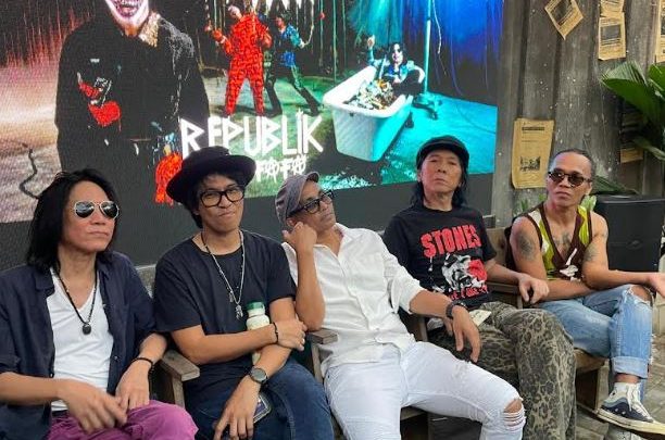 Kembali dengan Lirik Satir dan Kritik Sosial – Slank: Kita Gak Kemana-mana!
