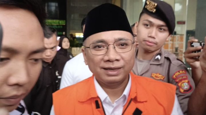 KPK Bantarkan Penahanan Gus Yaqut ke RS Polri