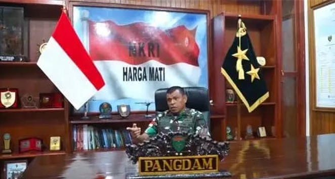 Facing Challenges: TNI: Isu Pesawat Bawa Mama Sinta ke Jakarta Tidak Benar!