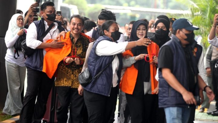 Announced: Dikritik Eks Wakapolri Oegroseno, Polda Metro: Penangkapan Paksa Roy Suryo Suatu Proses Hukum!