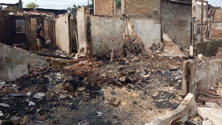 Rata dengan Tanah – Begini Kondisi Permukiman di Pasar Jiung Kemayoran Usai Kebakaran Hebat