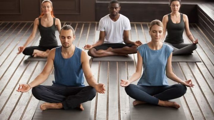 Yoga Bukan Cuma Kelenturan – Ini 5 Manfaatnya untuk Tubuh dan Mental