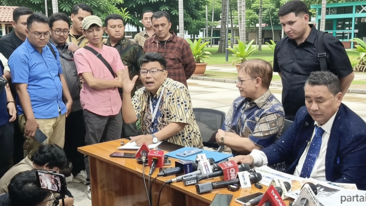 New Policy: Pengacara Don Ritto: Emas 74 Kg di Rumah Febrie Adriansyah Aset Yayasan Dakwah Islam
