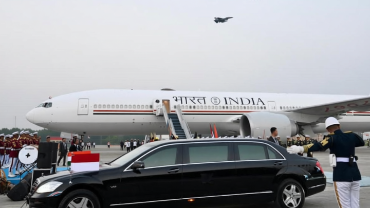 Historic Moment: Momen Jet Tempur Kawal Kedatangan PM India saat Memasuki Langit Nusantara