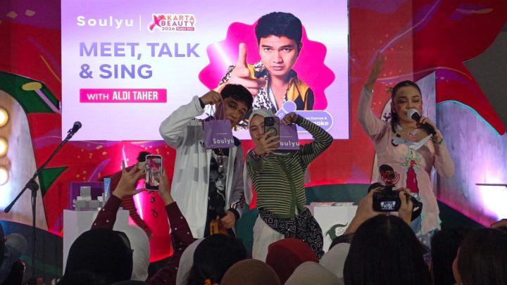 Important Visit: Keseruan Aldi Taher Bagi-Bagi Soulyu di JakartaXBeauty