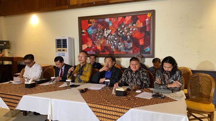 Andi Azwan Sebut Langkah Praperadilan Roy Suryo Tindakan Pengecut!