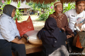 Viral! Kakek 84 Tahun Ikat Perut Pakai Tali karena Tahan Lapar saat Jualan Kangkung
