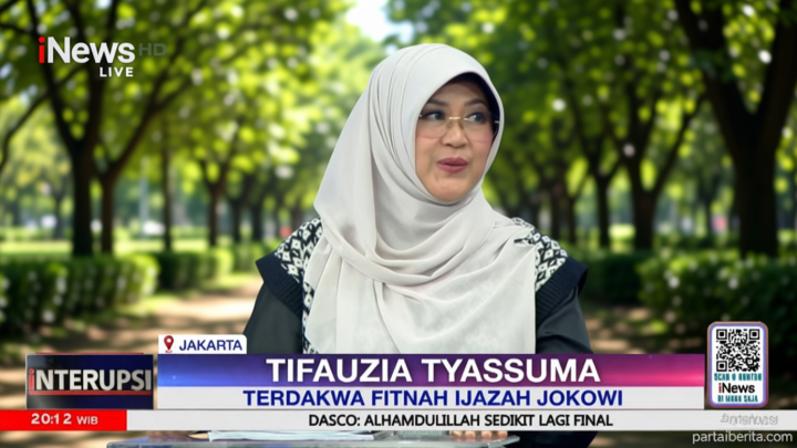 Dokter Tifa Siapkan 2.000 Pertanyaan untuk Jokowi Jika Sidang Berlanjut
