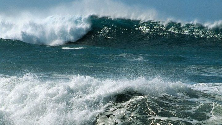 Waspada Siklon Tropis Maysak – Gelombang Tinggi Intai Sejumlah Perairan