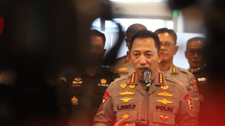 Komisi III Luncurkan Buku Anotasi KUHAP – Kapolri: Penyidik Harus Pahami Aturan Baru