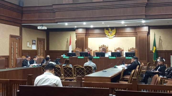 Hakim Kelakar soal Kode Kasus Korupsi Bea Cukai: Buat KPK Enggak Ada Kan?