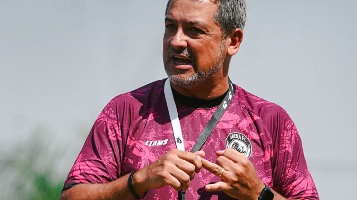Tatap Piala Presiden 2026 dan Super League, Marcos Santos Bangun Identitas Baru Skuad Arema FC