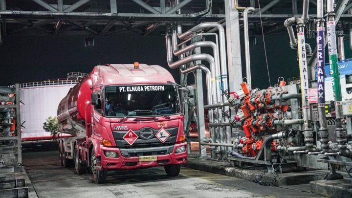 Latest Program: Pertamina Patra Niaga Tegaskan Distribusi Tetap Berjalan, Bantah Isu Transporter Enggan Salurkan BBM