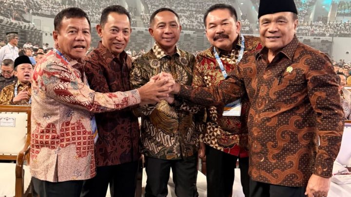 Hadiri Peringatan Hari Koperasi, 5 Pimpinan Lembaga Pancarkan Semangat Kebersamaan