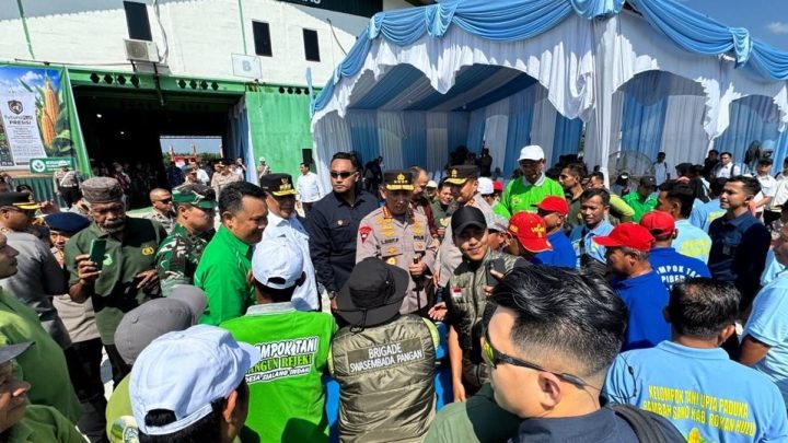 Latest Program: Tinjau Pabrik Pupuk Batu Bara di Riau, Kapolri Dorong Produktivitas Petani Lewat Inovasi Teknologi