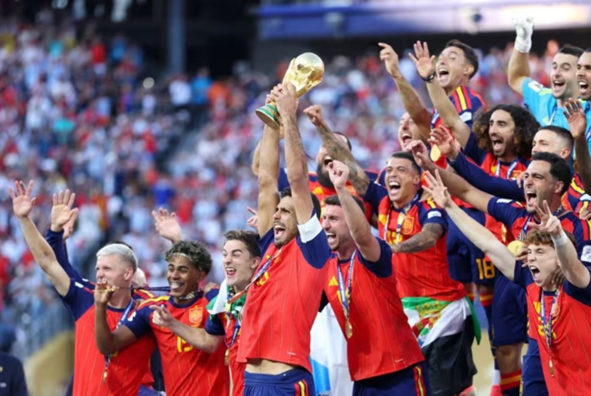 Key Discussion: Koleksi Dua Trofi Piala Dunia, Spanyol Resmi Samai Pencapaian Prancis dan Uruguay!