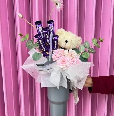 Tumbler Bouquet Lagi Viral – Ide Hadiah Unik dan Bermanfaat yang Bisa Dibuat Sendiri di Rumah