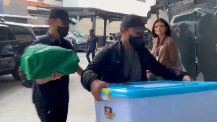 Kejagung Sebut Isi Kotak yang Dibawa Polri Barbuk Kasus Korupsi Febrie Adriansyah-Don Ritto