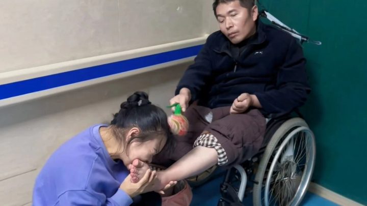 Important Visit: Viral! Perjuangan Istri Bangunkan Suami dari Koma dengan Cara Gigit Jari Kaki