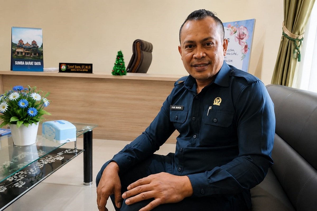Tak Cukup Andalkan Alam – Yusuf Bora Desak Destinasi Wisata Sumba Barat Daya Dibenahi