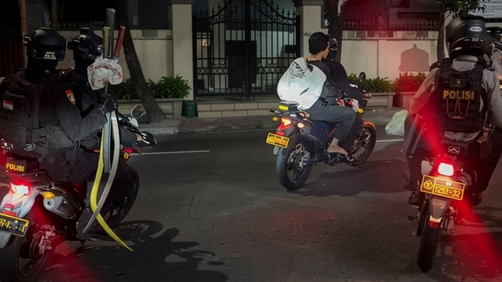 2 Kelompok Bentrok di Jatinegara Jaktim, 5 Orang Ditangkap Brimob