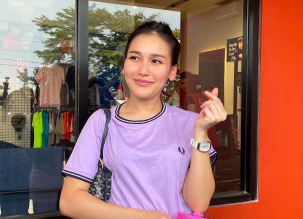 ayu_ting_ting-ozVH_large