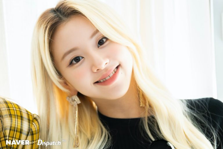 chaeyoung_twice-HM5c_large