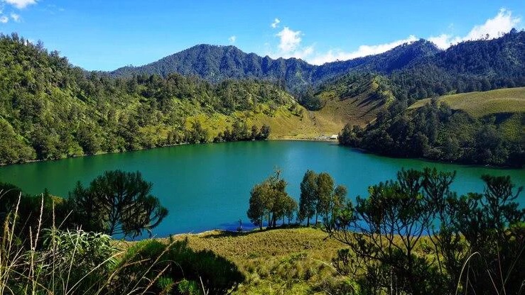 dataran_tinggi_dieng-0pfb_large