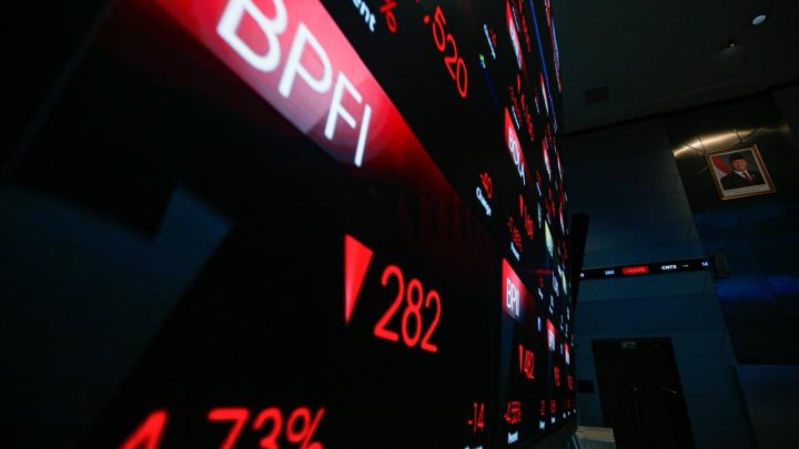 IHSG Dibuka Melemah ke 6.296, Rupiah Menguat Rp17.783 per USD Jelang Pidato Prabowo
