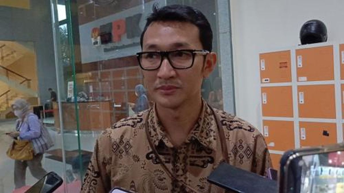 juru_bicara_komisi_pemberantasan_korupsi_budi_prasetyo-TDyX_large