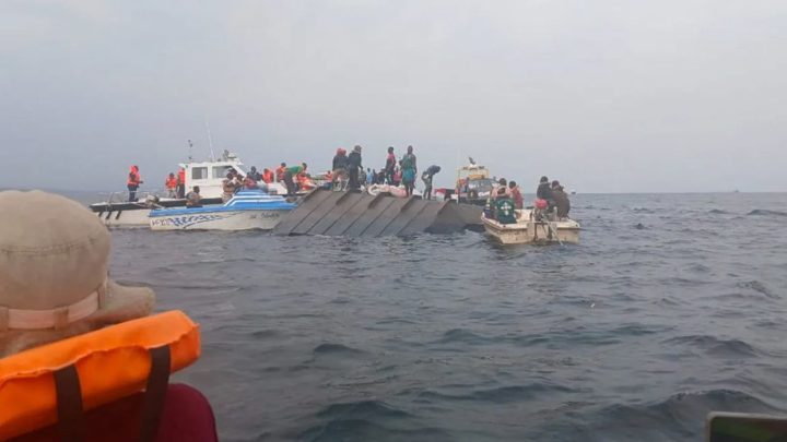 Feri Terbalik di Danau Kariba Zimbabwe, 94 Orang Tewas