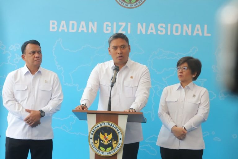 kepala_badan_gizi_nasional_sudaryono-5Ira_large