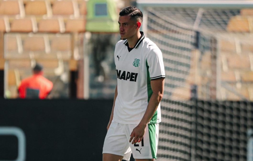 kepergian_tarik_muharemovic_membuat_jay_idzes_kehilangan_duet_di_jantung_pertahanan_sassuolo-KHGv_large