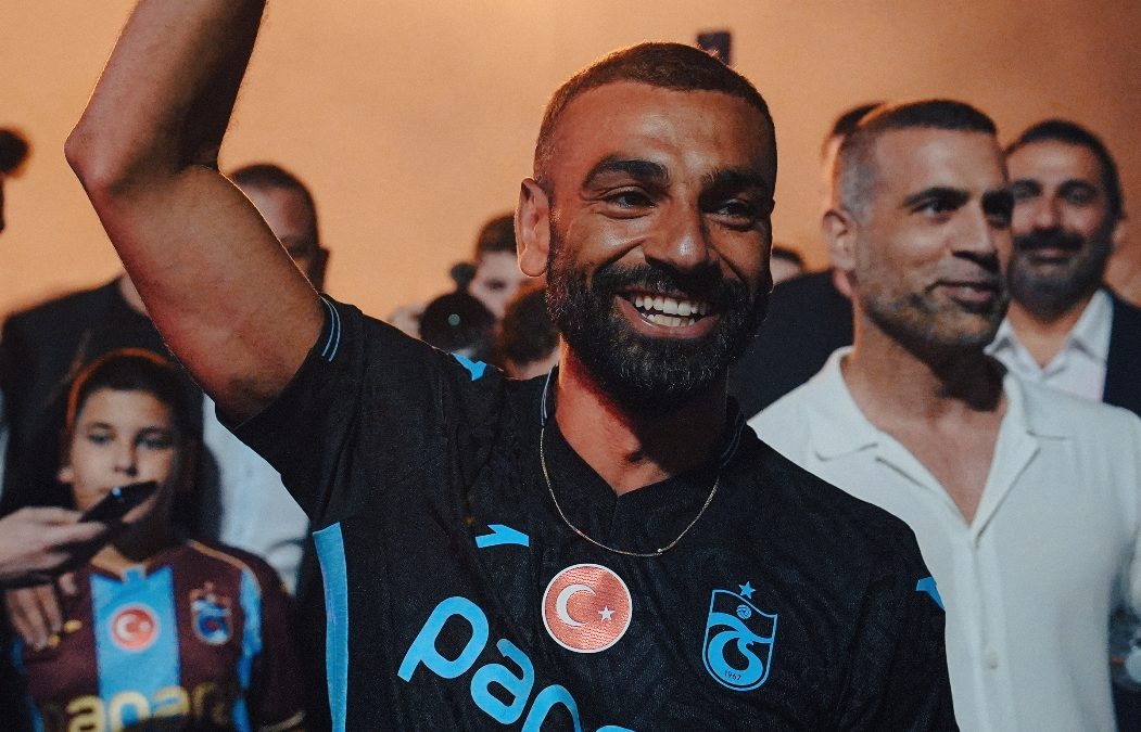 keputusan_mohamed_salah_gabung_trabzonspor_membuat_jamie_carragher_terheran_heran-X9at_large