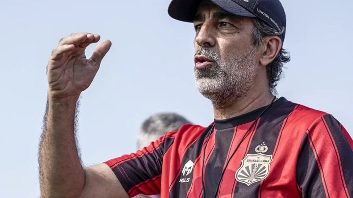 Bhayangkara FC Tunjuk Oscar Bruzon Jadi Pelatih Gantikan Paul Munster