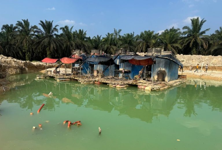 polda_riau-sDYl_large