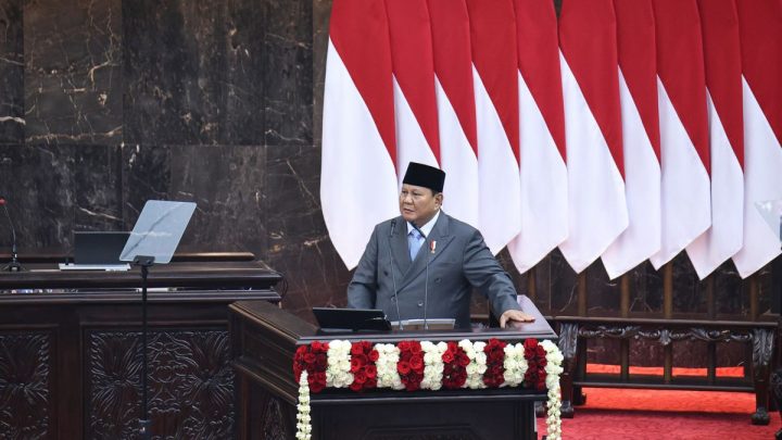 Prabowo Ungkap 10 Langkah Besar Transformasi Indonesia: Renovasi Seluruh Sekolah, Aset BUMN hingga Bangun PFII