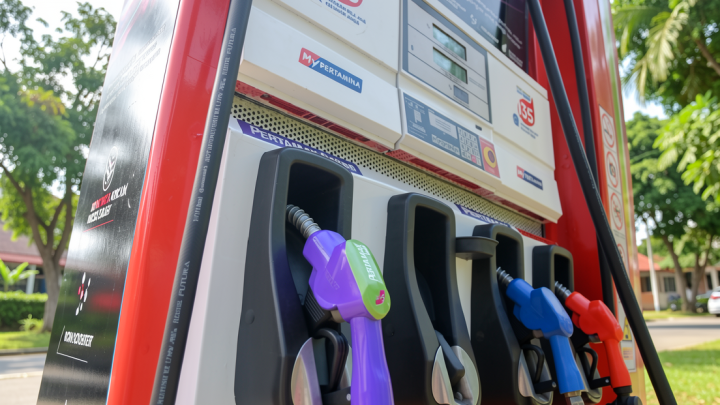 Alasan Pertamina Naikkan Harga BBM Pertamax Green Jadi Rp19.150 per Liter